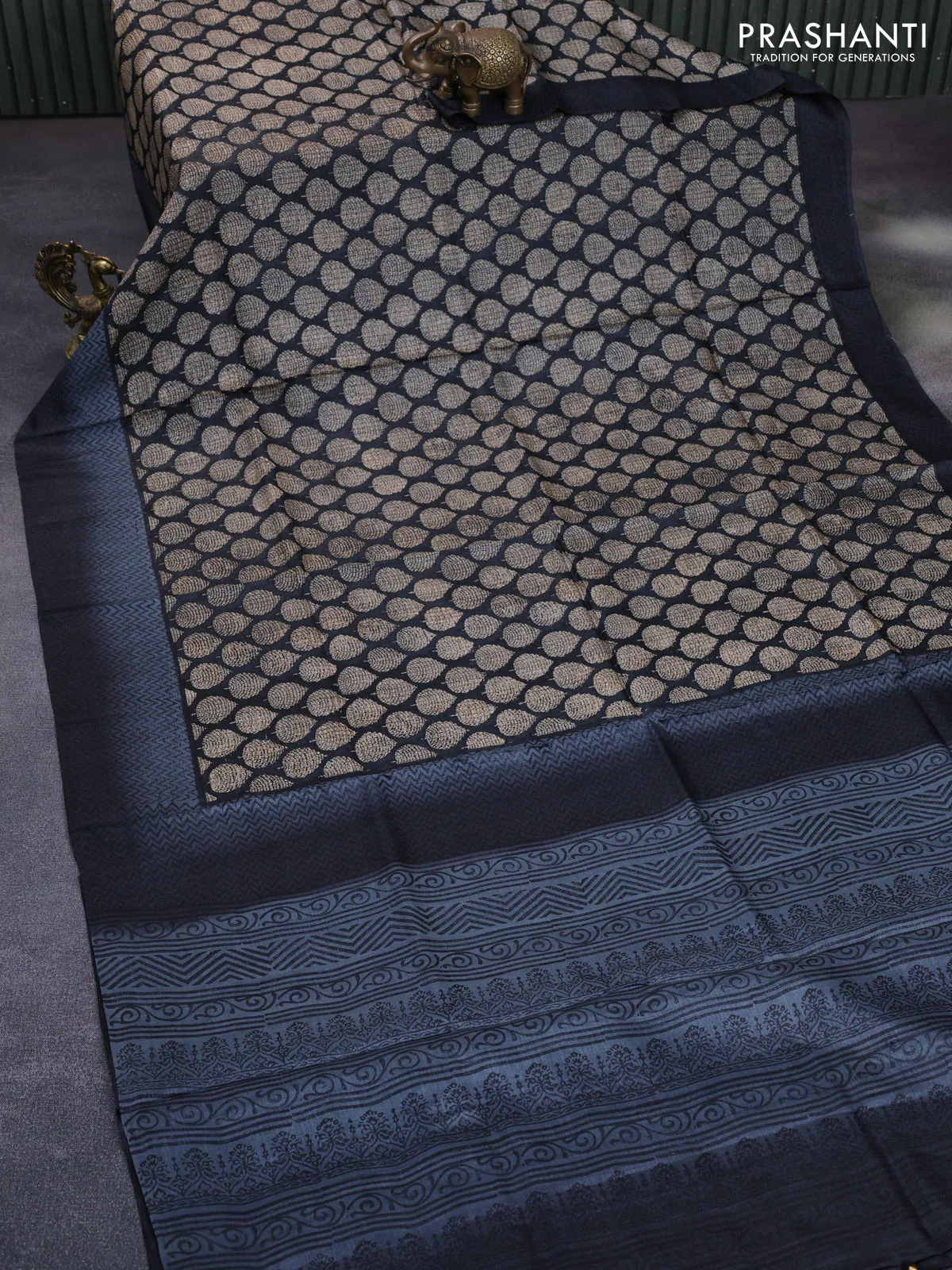Pure tussar silk saree black and grey with allover butta prints and printed border - Image 2