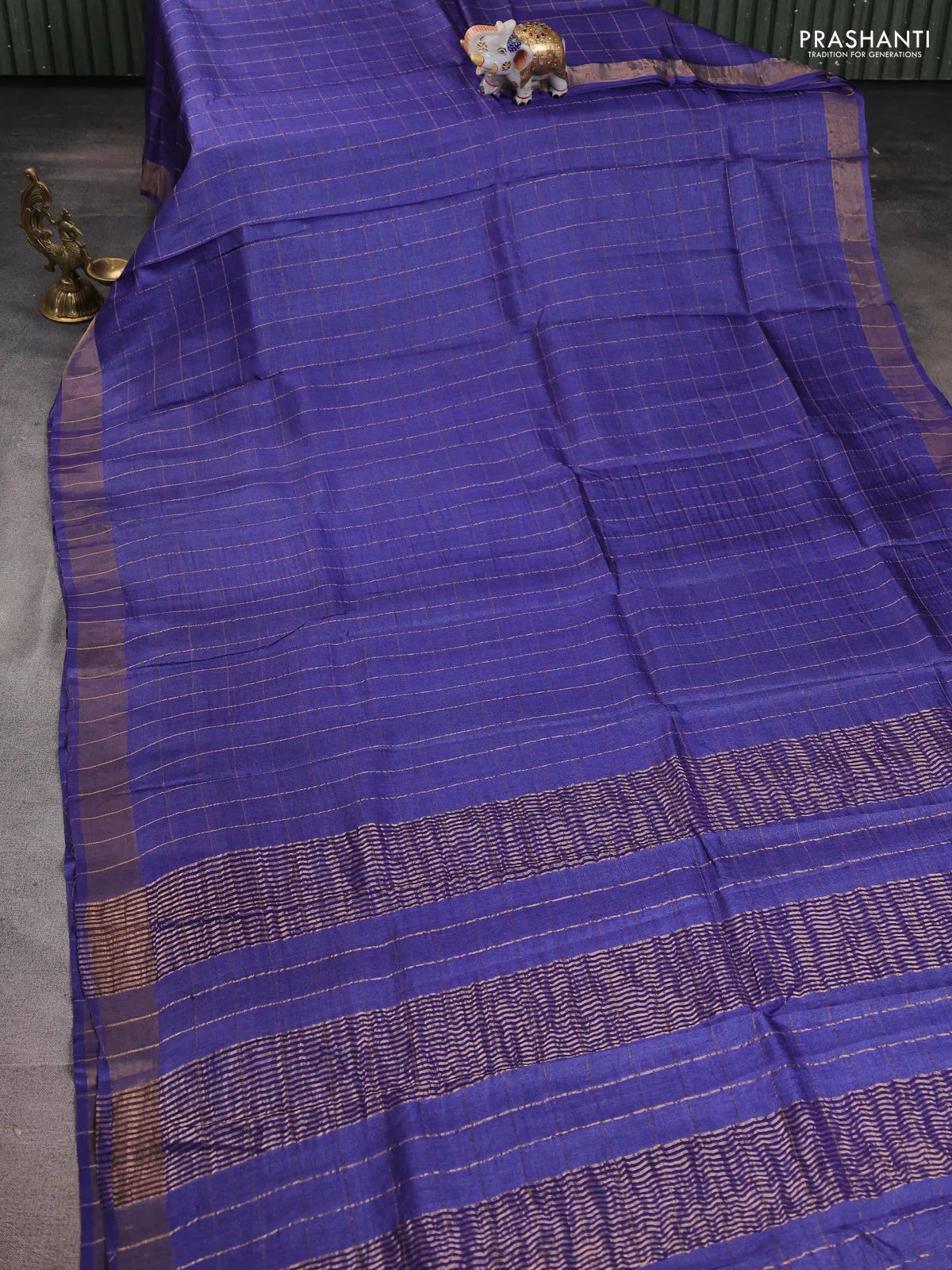 Pure tussar silk saree blue and magenta pink with allover zari woven checked pattern and zari woven border - Image 2