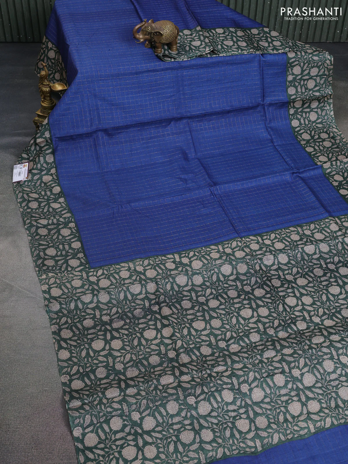 Pure tussar silk saree blue and peacock green with allover zari checked pattern and kalamkari printed border - Image 2