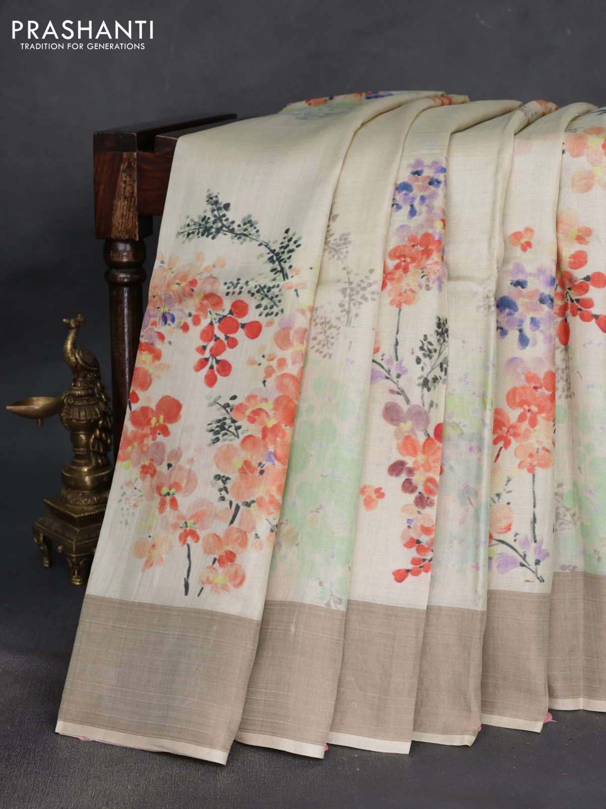 Pure tussar silk saree cream with floral digital prints and zari woven border - Image 2