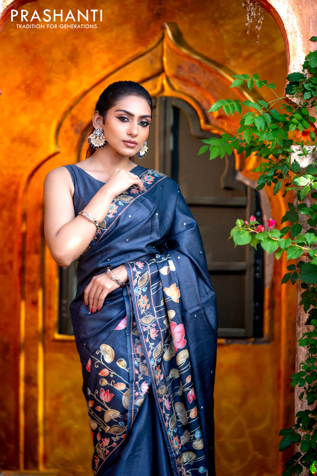 Pure tussar silk saree dark elephant grey with allover pichwai prints & embroidery work buttas and pita work pichwai printed border - Image 8