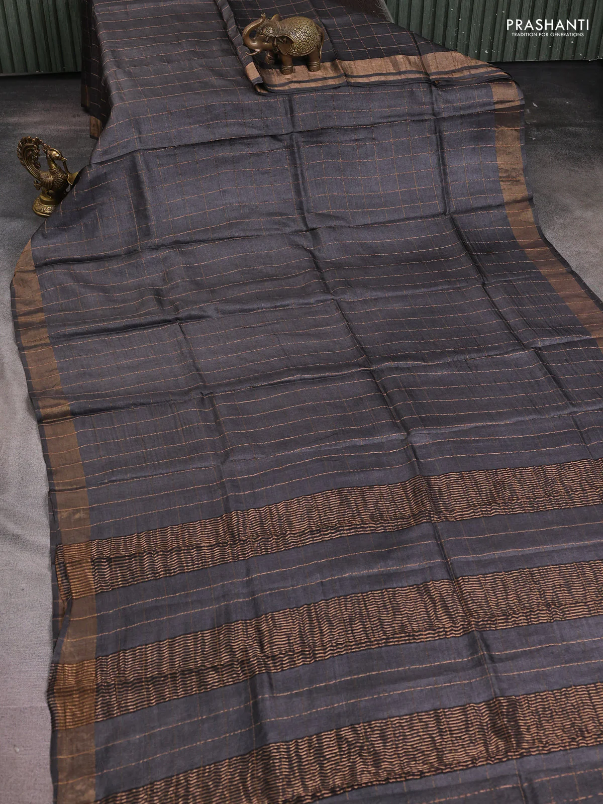 Pure tussar silk saree dark grey and green with allover zari checked pattern and zari woven border - Image 2