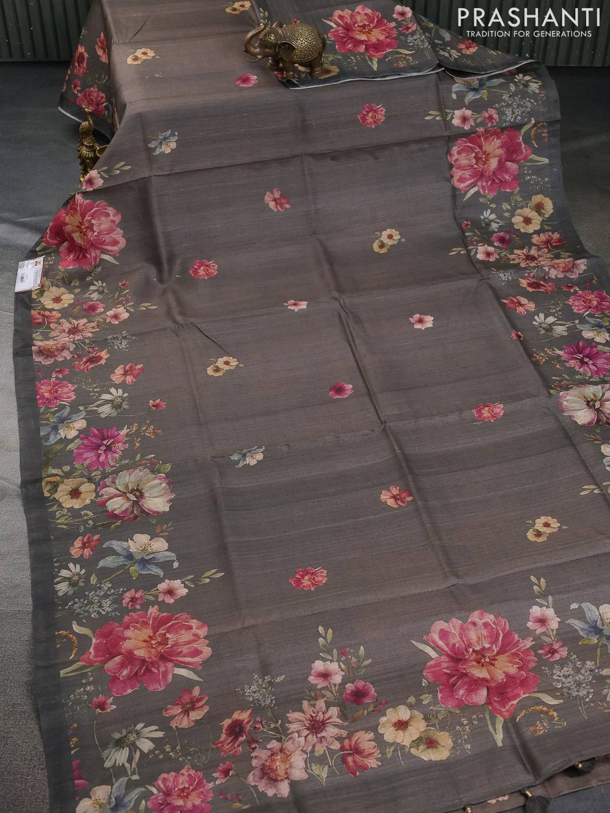Pure tussar silk saree dark grey with allover floral digital prints in borderless style - Image 2