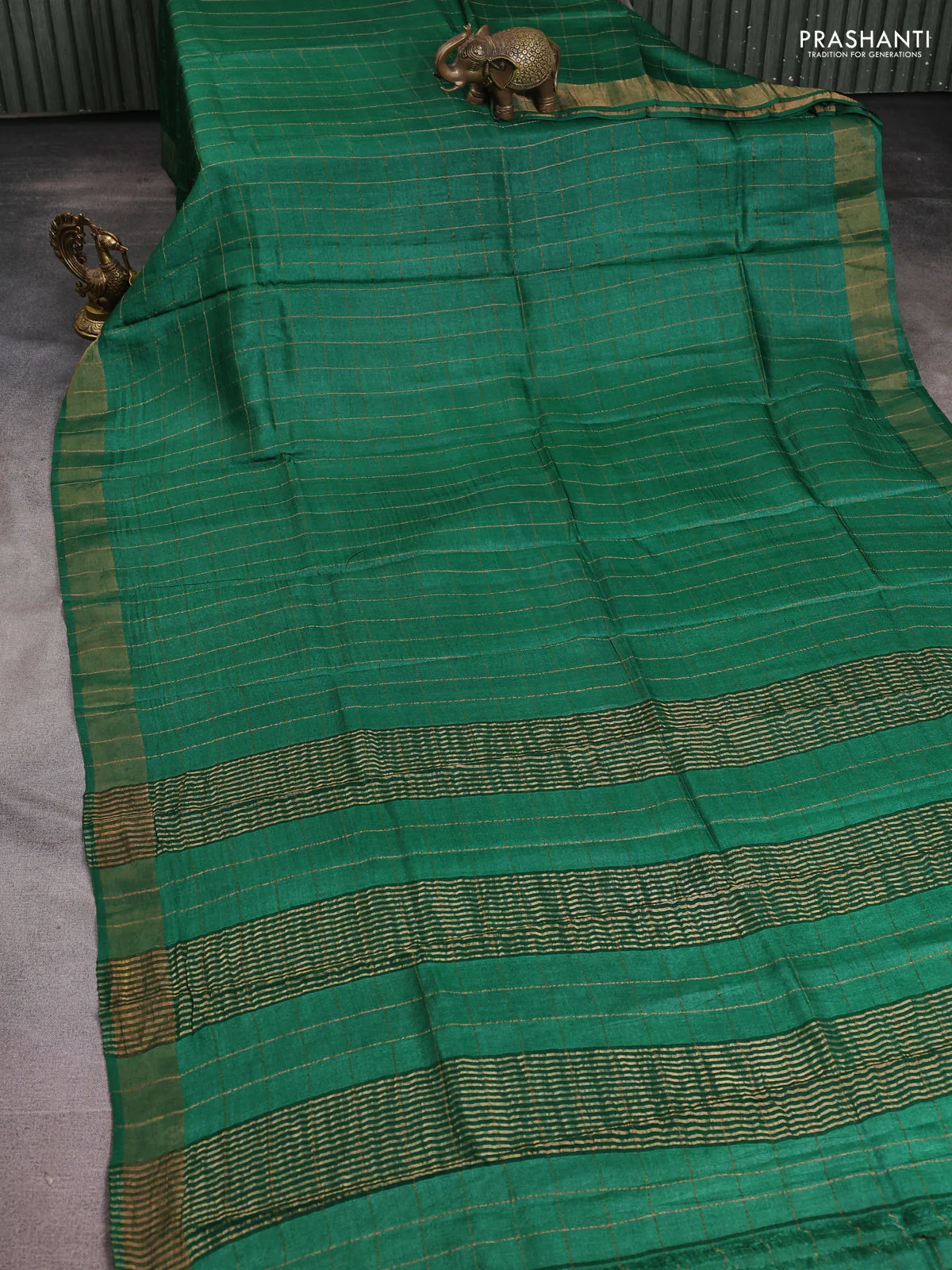 Pure tussar silk saree green and maroon with allover zari checked pattern and zari woven border - Image 2