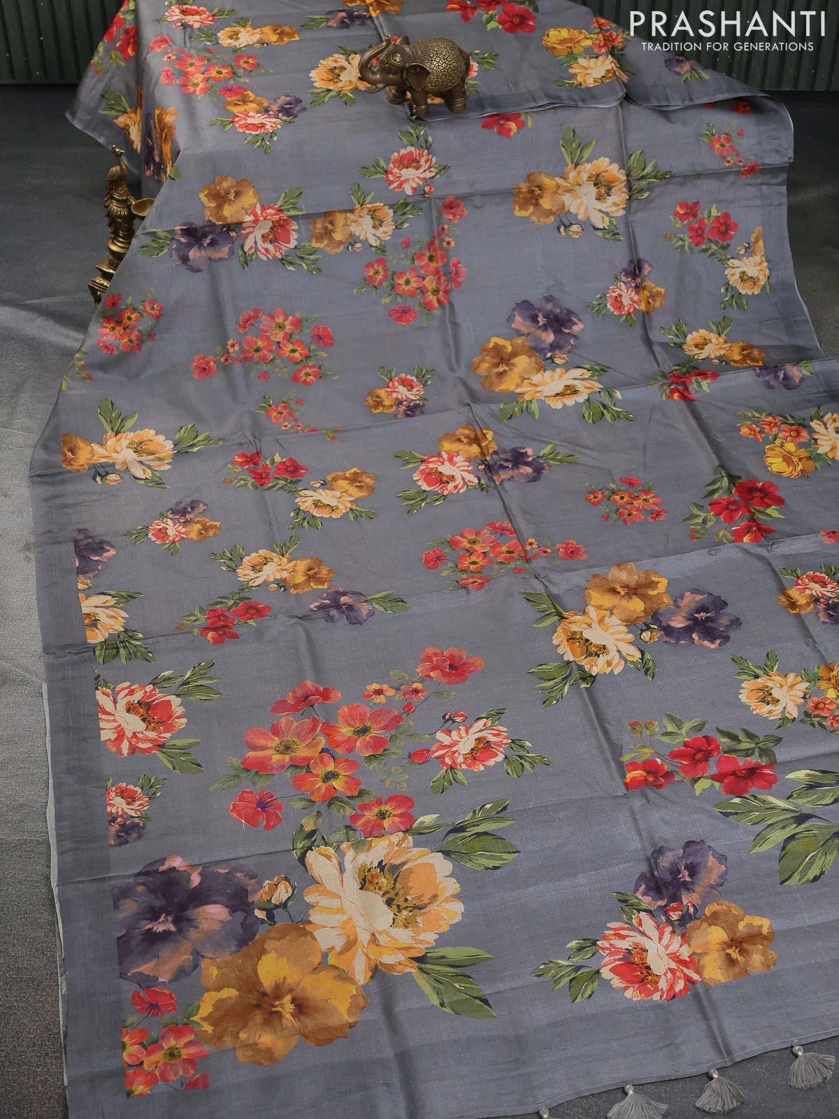Pure tussar silk saree grey with allover floral digital prints in borderless style - Image 2