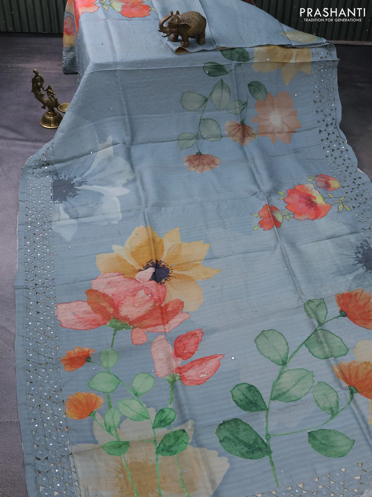 Pure tussar silk saree pastel grey with floral digital prints and cut work border - Image 2
