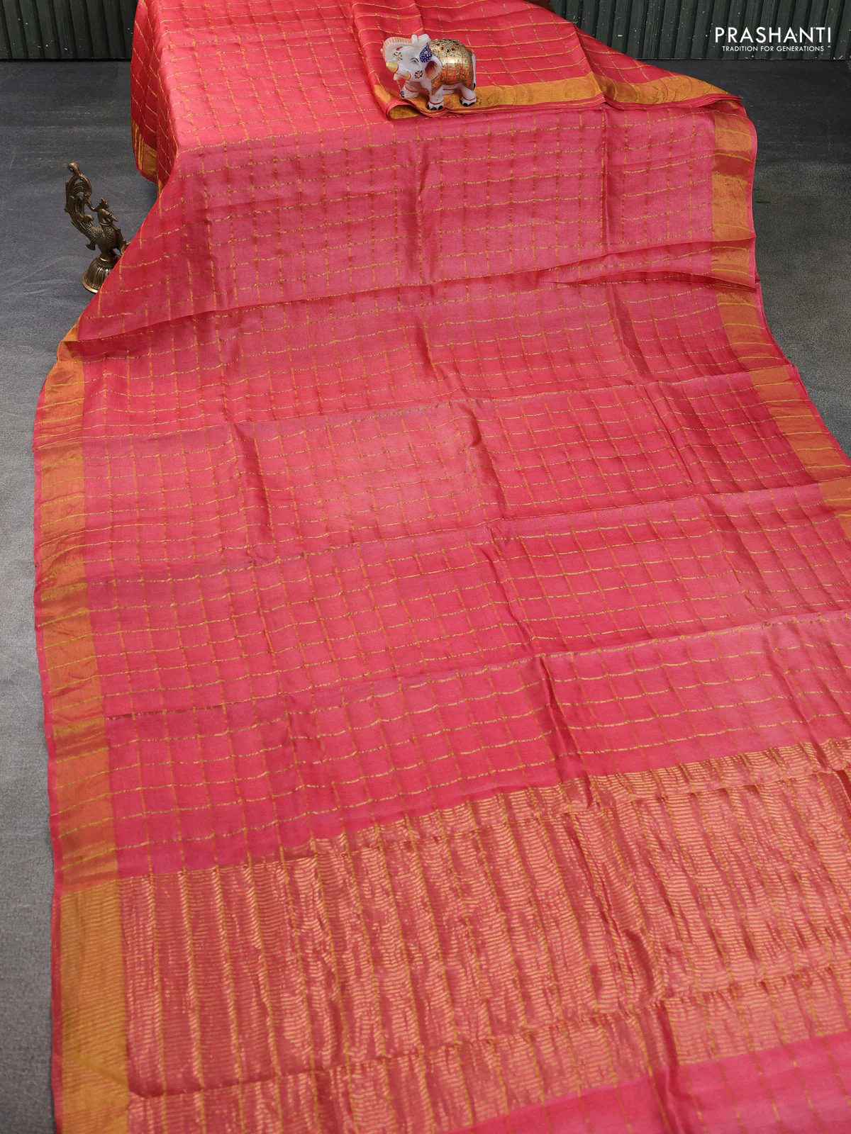 Pure tussar silk saree pink and black with allover zari checks and zari woven border - Image 2