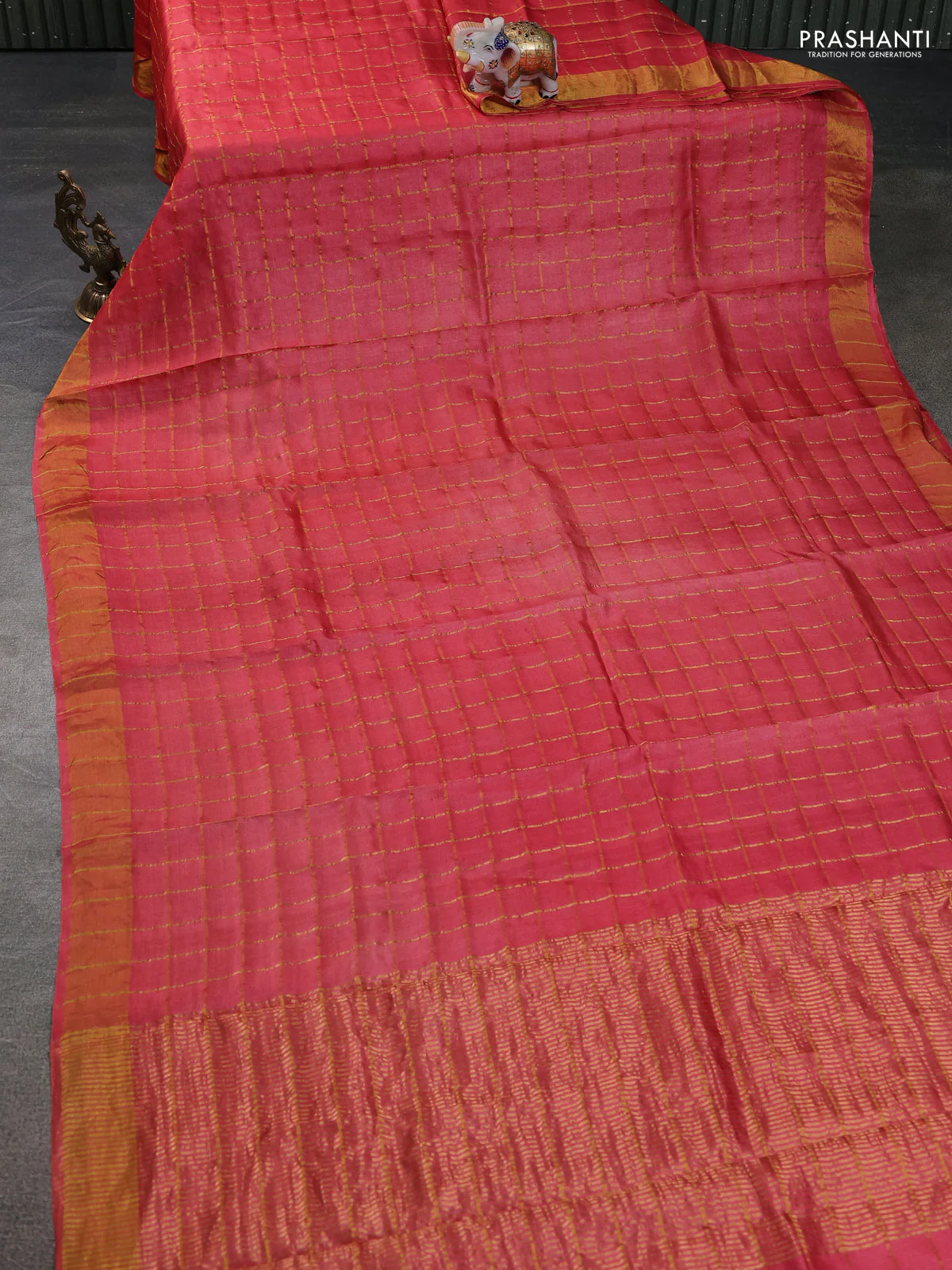 Pure tussar silk saree pink and black with allover zari checks and zari woven border - Image 2