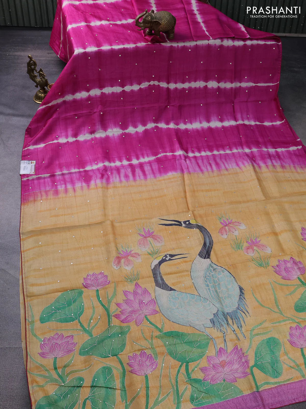 Pure tussar silk saree pink and pale orange with tie & dye prints & pita work and embroidery pallu - Image 2
