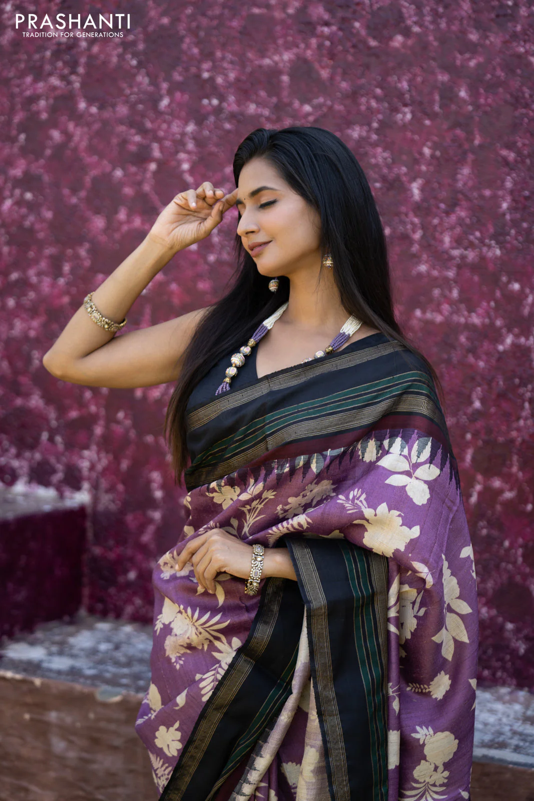 Pure tussar silk saree purple and black with allover floral digital prints and temple deisgn zari woven vidarbha border - Image 6