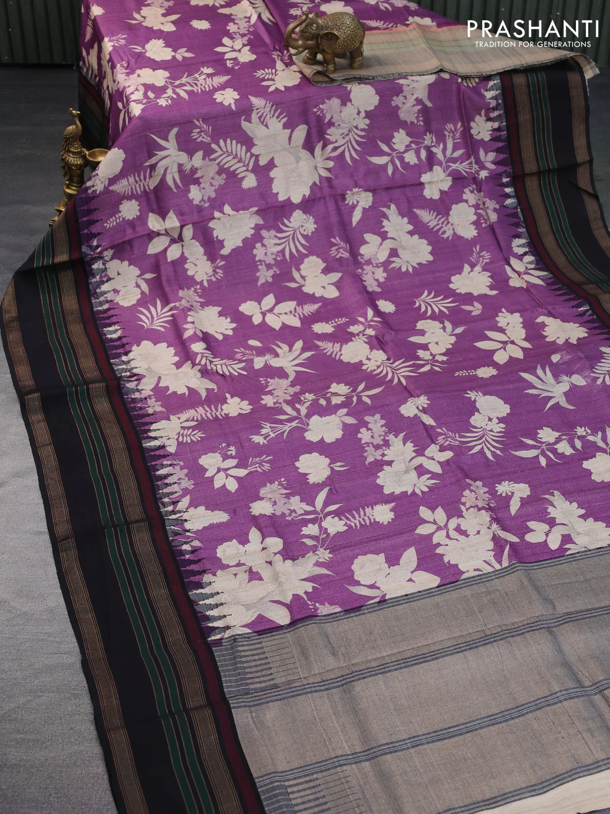 Pure tussar silk saree purple and black with allover floral digital prints and temple deisgn zari woven vidarbha border - Image 8