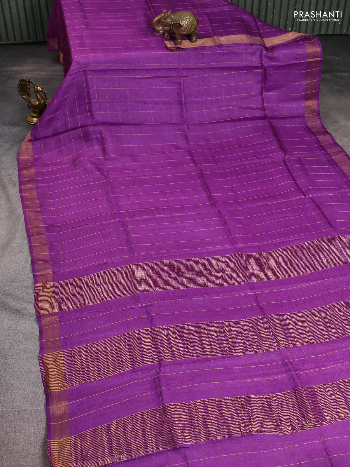 Pure tussar silk saree purple and green with allover zari checked pattern and zari woven border - Image 2