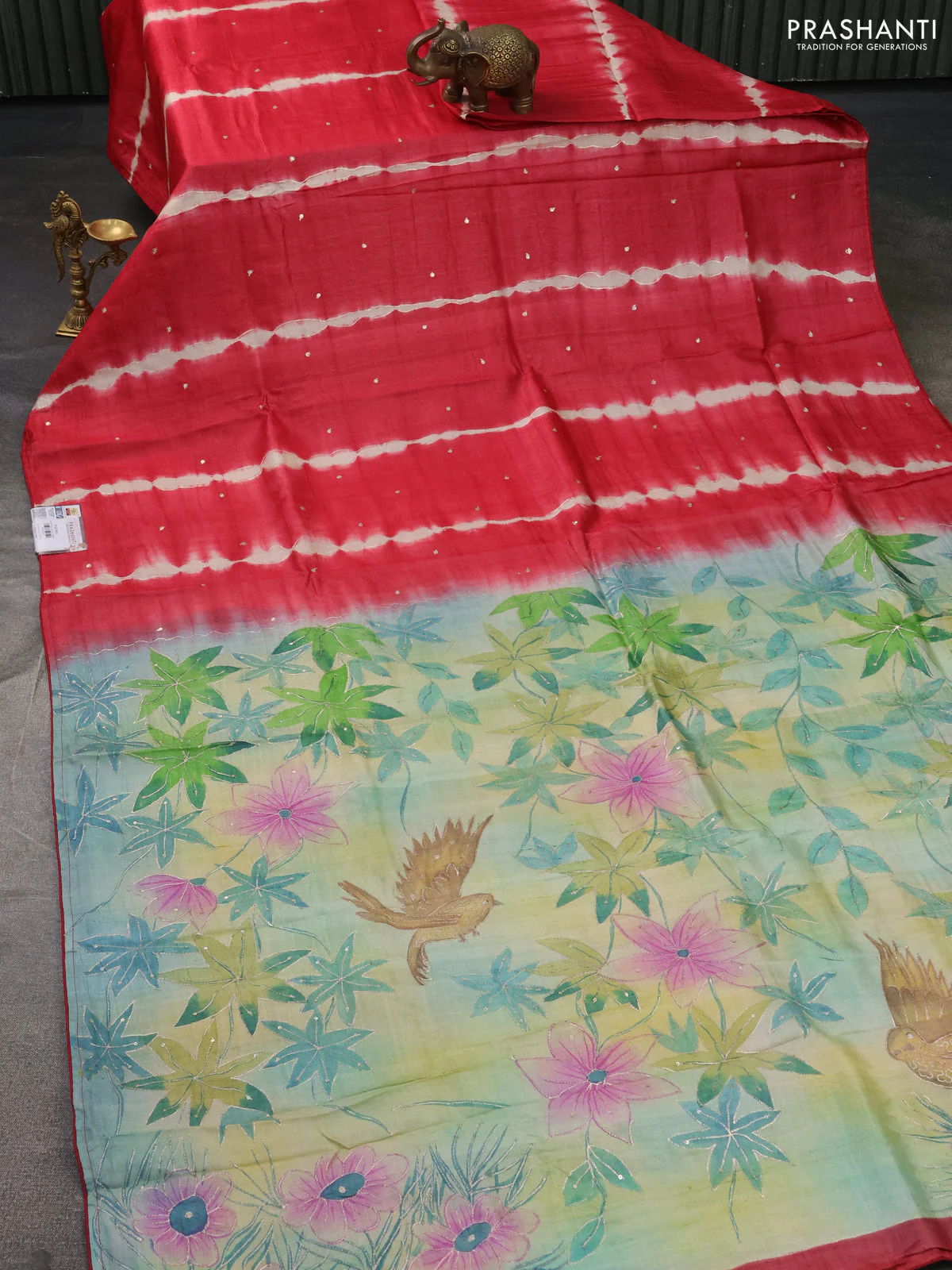 Pure tussar silk saree red and teal blue shade with tie & dye prints and pita work pallu - Image 2