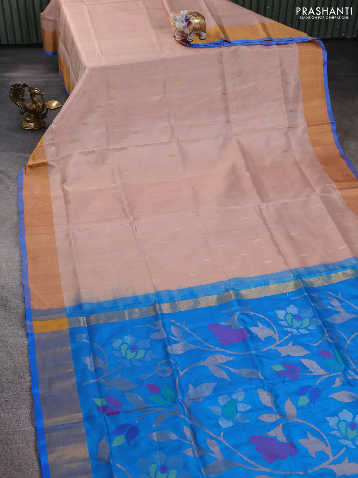 Pure uppada silk saree beige and cs blue with silver & gold zari woven paisley buttas and jamdhani design pallu - Image 2