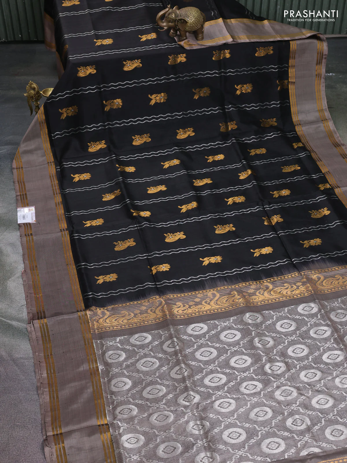 Pure uppada silk saree black and grey with allover silver & gold zari weaves and rettapet zari woven border - Image 2