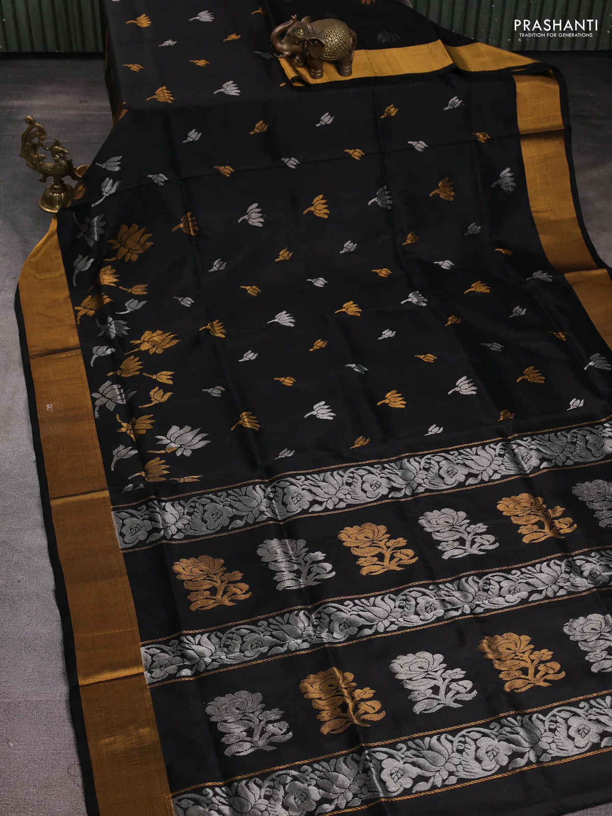 Pure uppada silk saree black with silver & gold zari woven buttas and zari woven border - Image 2
