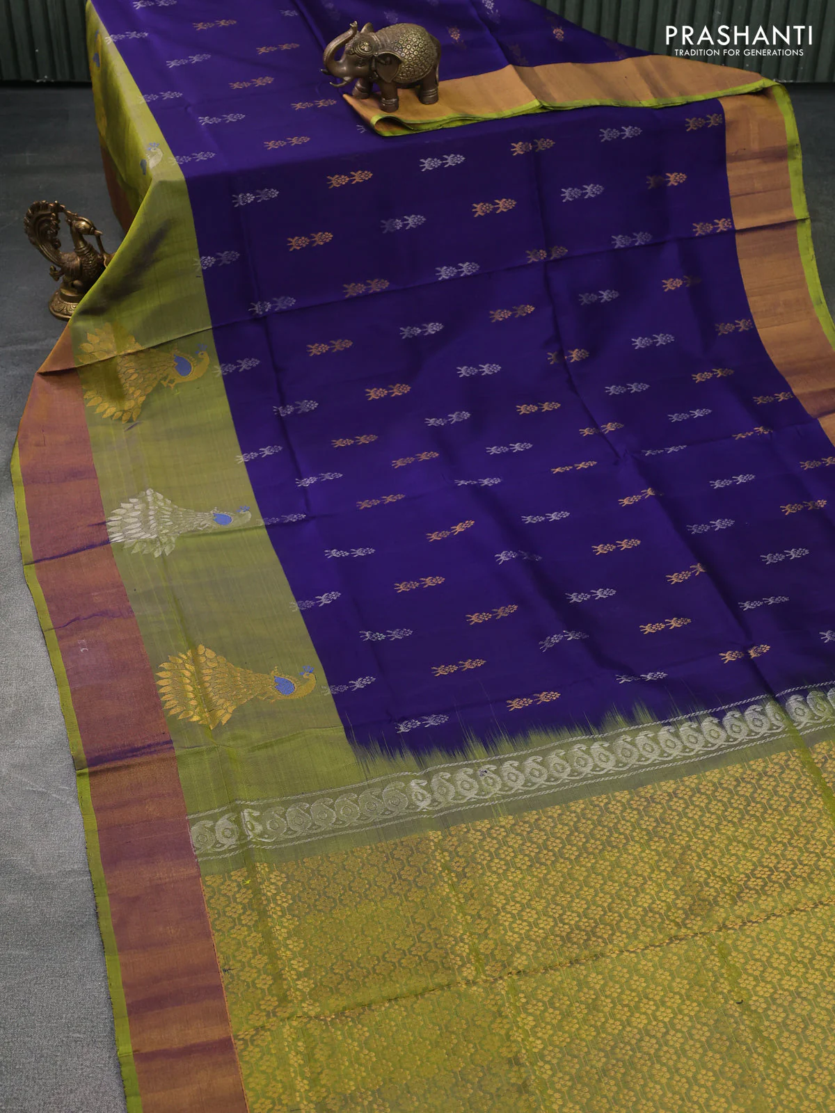 Pure uppada silk saree blue and mehendi green with silver & gold zari woven buttas and zari woven border - Image 2