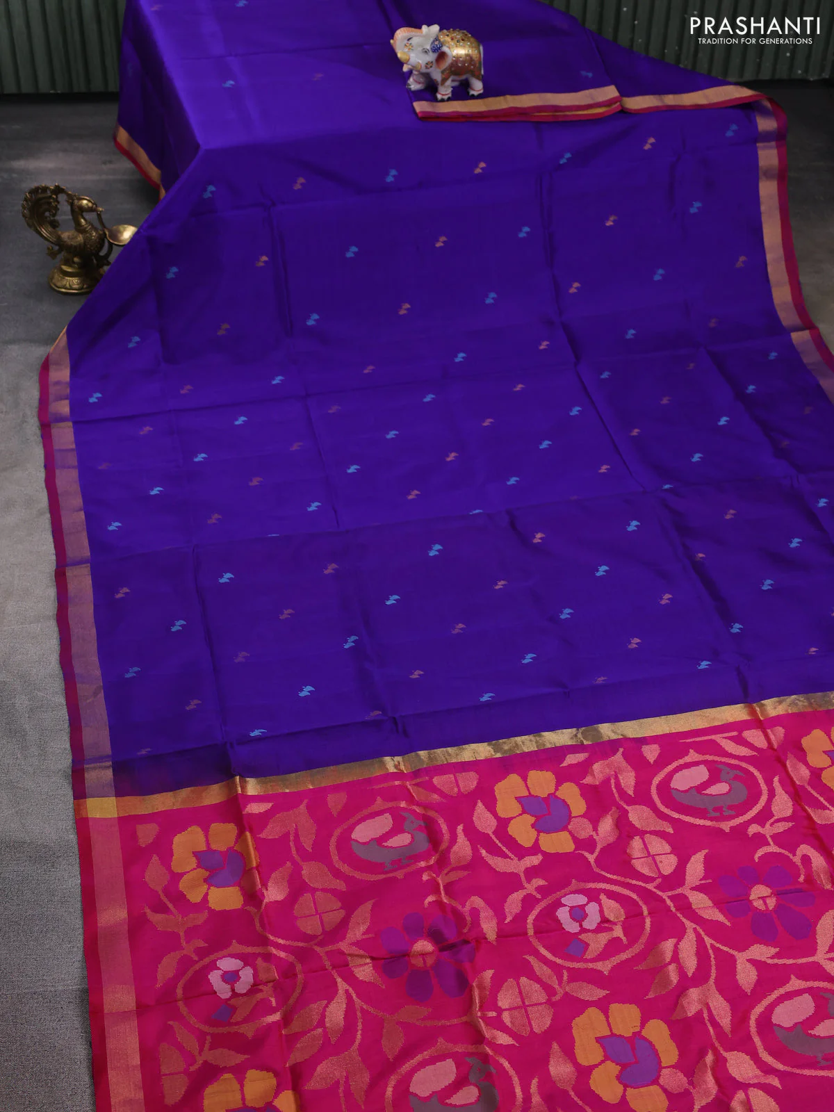 Pure uppada silk saree blue and pink with thread & zari woven buttas and jamdhani design pallu - Image 2