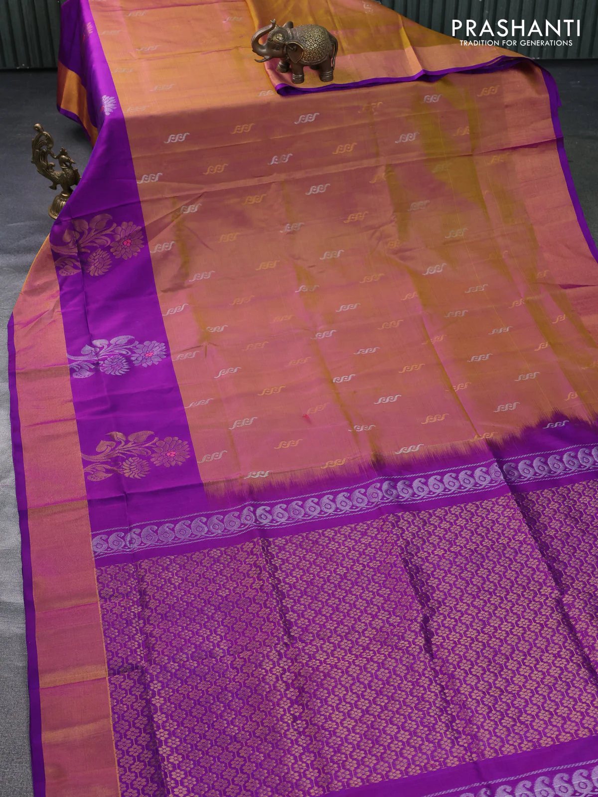 Pure uppada silk saree dual shade of greenish pink and purple with silver & gold zari woven buttas and zari woven border - Image 2