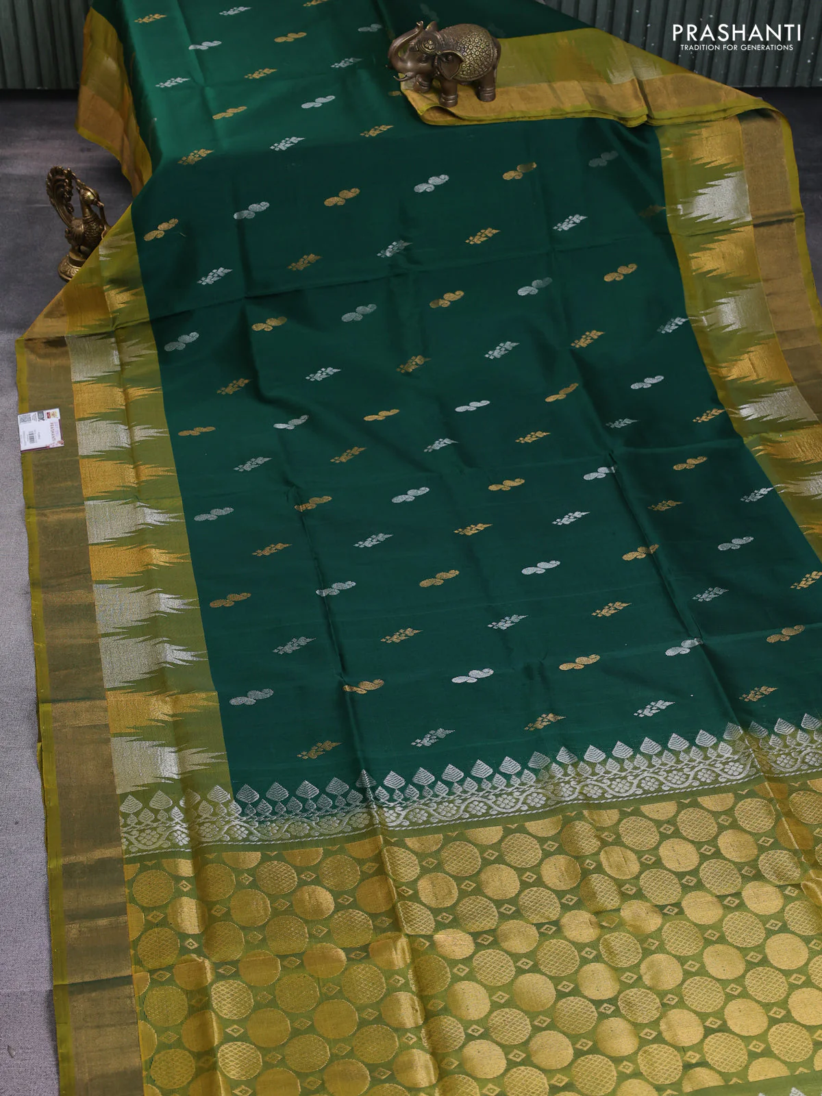 Pure uppada silk saree green and mehendi green with silver & gold zari woven buttas and temple design zari woven border - Image 2