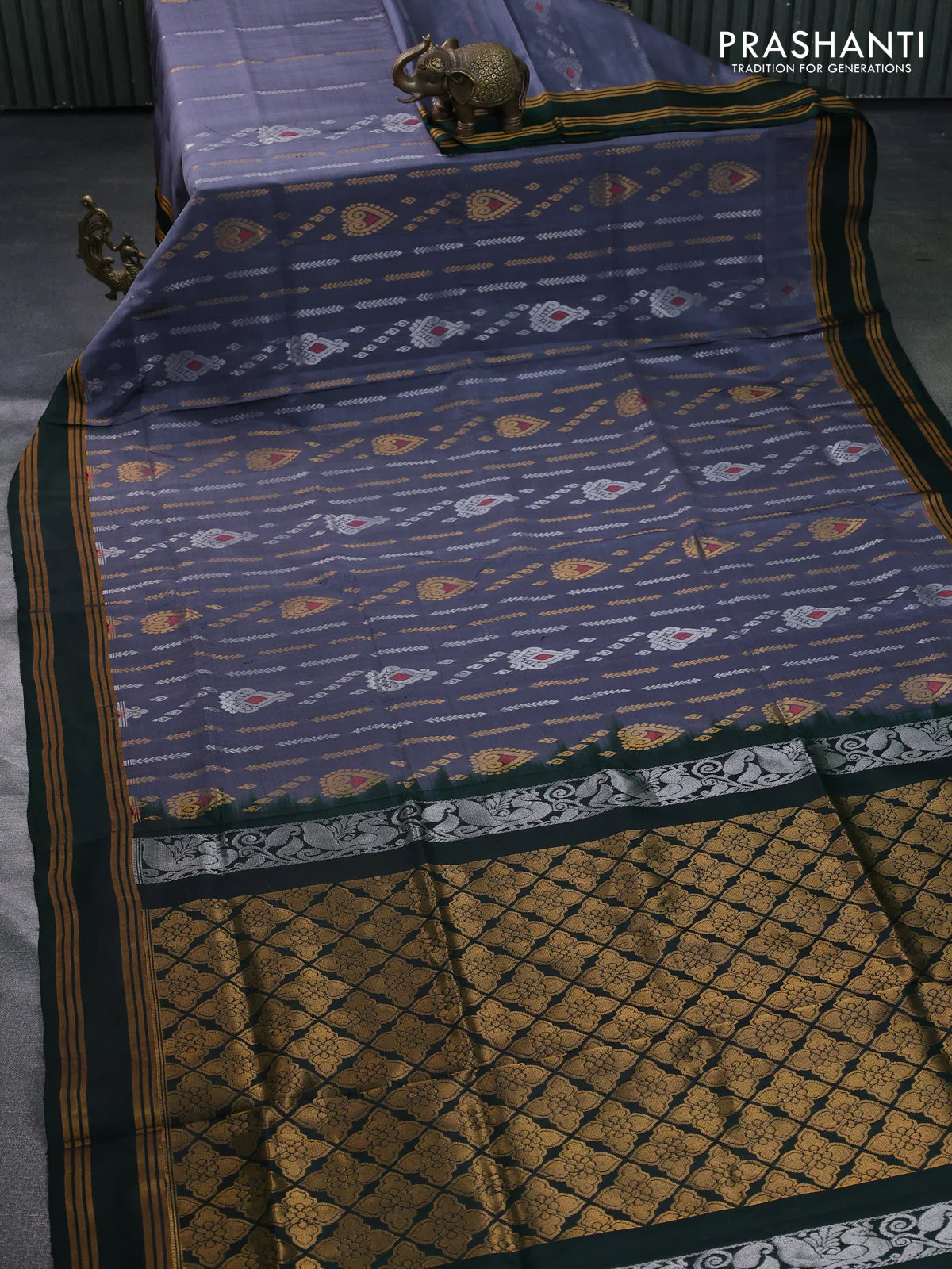 Pure uppada silk saree grey and bottle green with sllover silver & gold zari weaves and rettapet zari woven border - Image 2