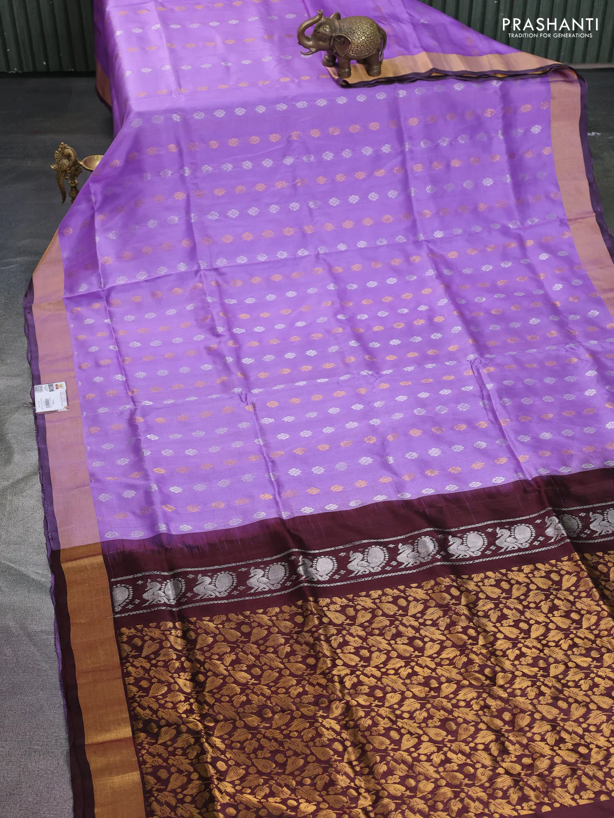 Pure uppada silk saree lavender and coffee brown with silver & gold zari woven buttas and zari woven border - Image 2