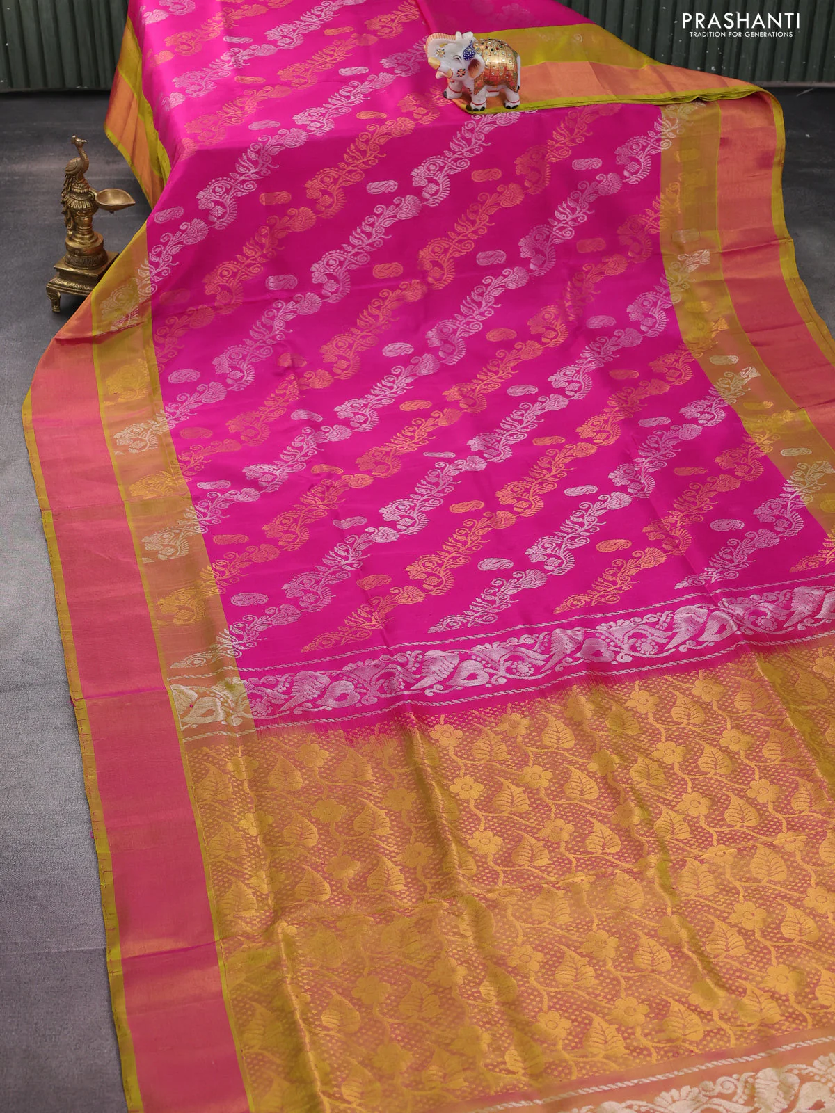 Pure uppada silk saree magenta pink and dual shade of lime green with allover silver & gold zari weaves and zari woven border - Image 2
