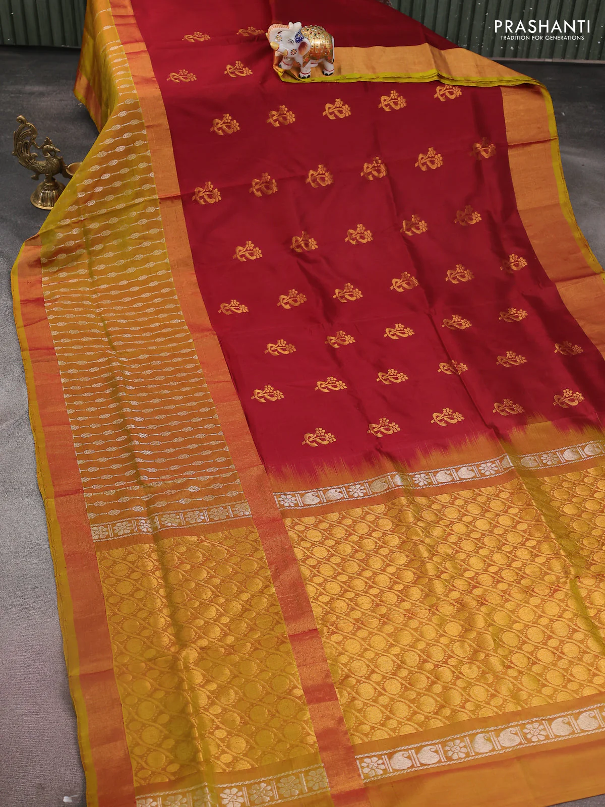 Pure uppada silk saree maroon and dual shade of mustard with zari woven floral buttas and long zari woven border - Image 2