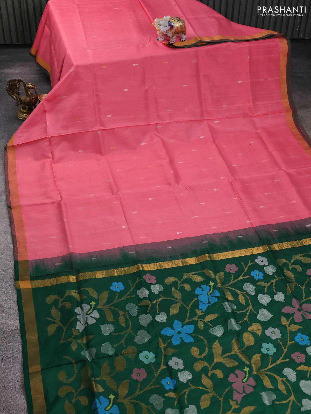 Pure uppada silk saree peach pink and green with silver & gold zari woven thilak buttas and jamdhani design pallu - Image 2