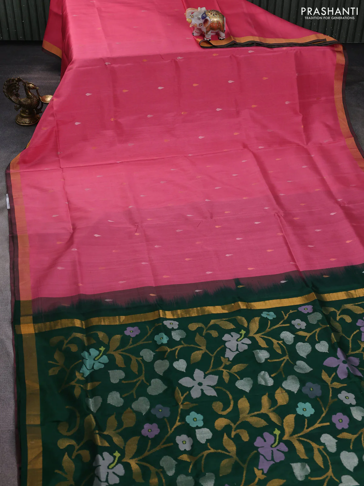 Pure uppada silk saree peach pink and green with thread & zari woven thilak buttas and jamdhani design pallu - Image 2