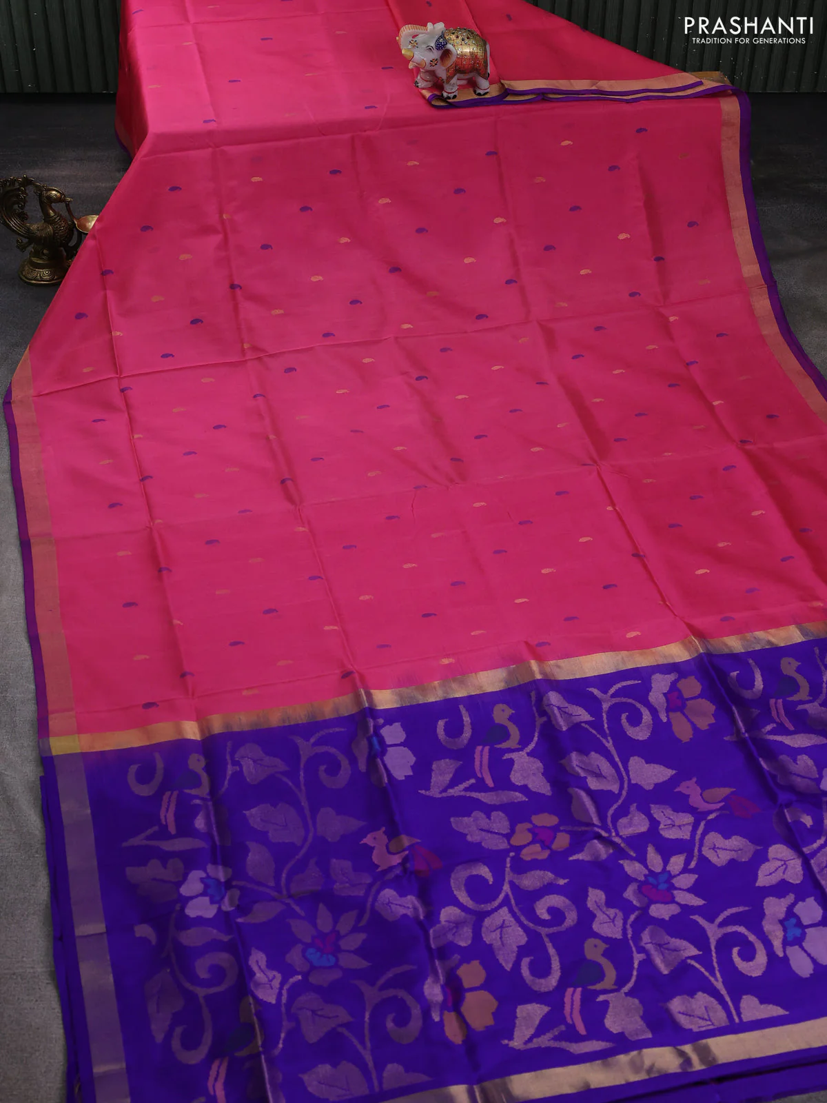 Pure uppada silk saree peach pink and violet with jamdhani buttas and jamdhani design pallu - Image 2