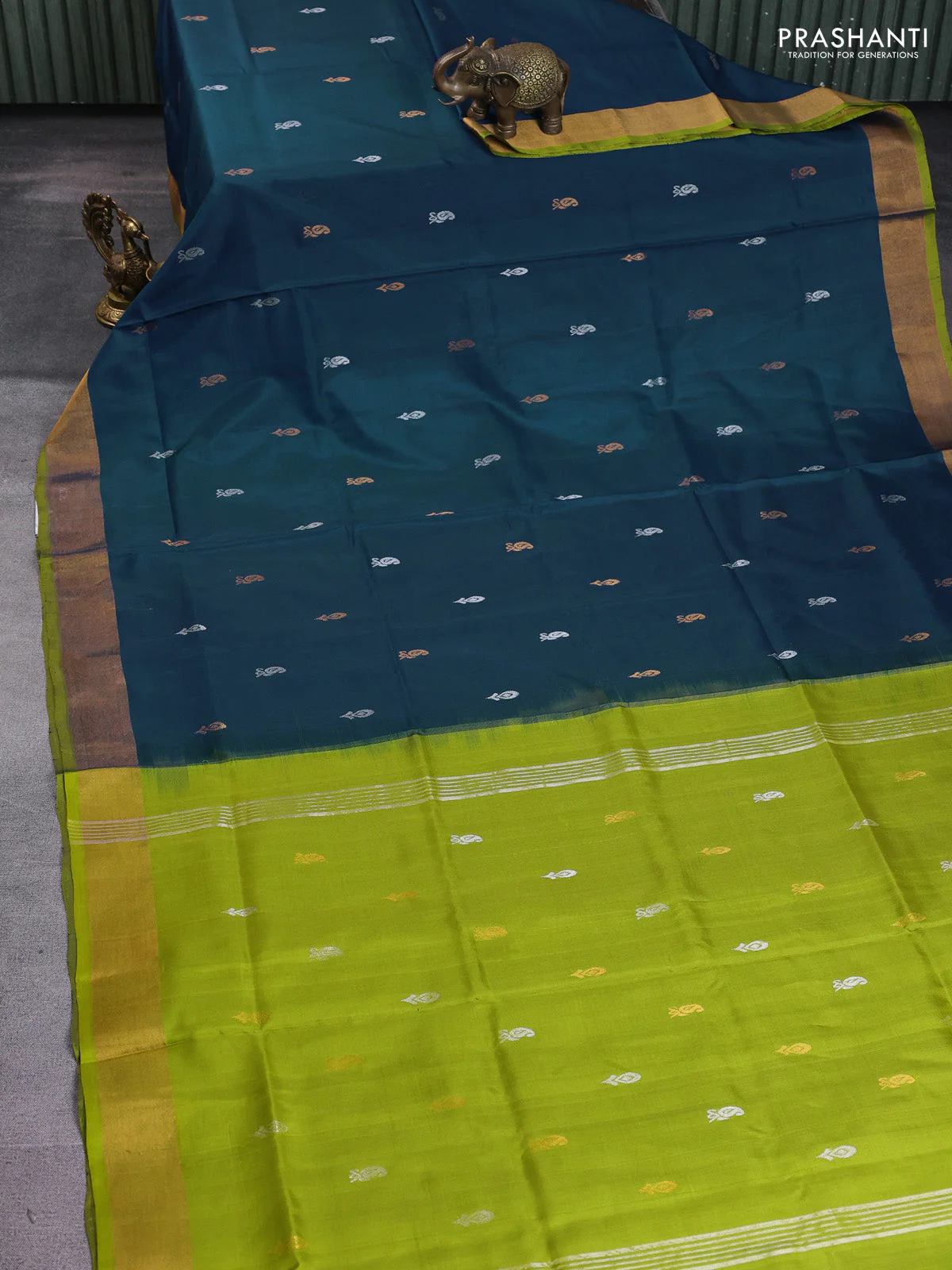 Pure uppada silk saree peacock blue and light green with silver & gold zari woven buttas and zari woven border - Image 2