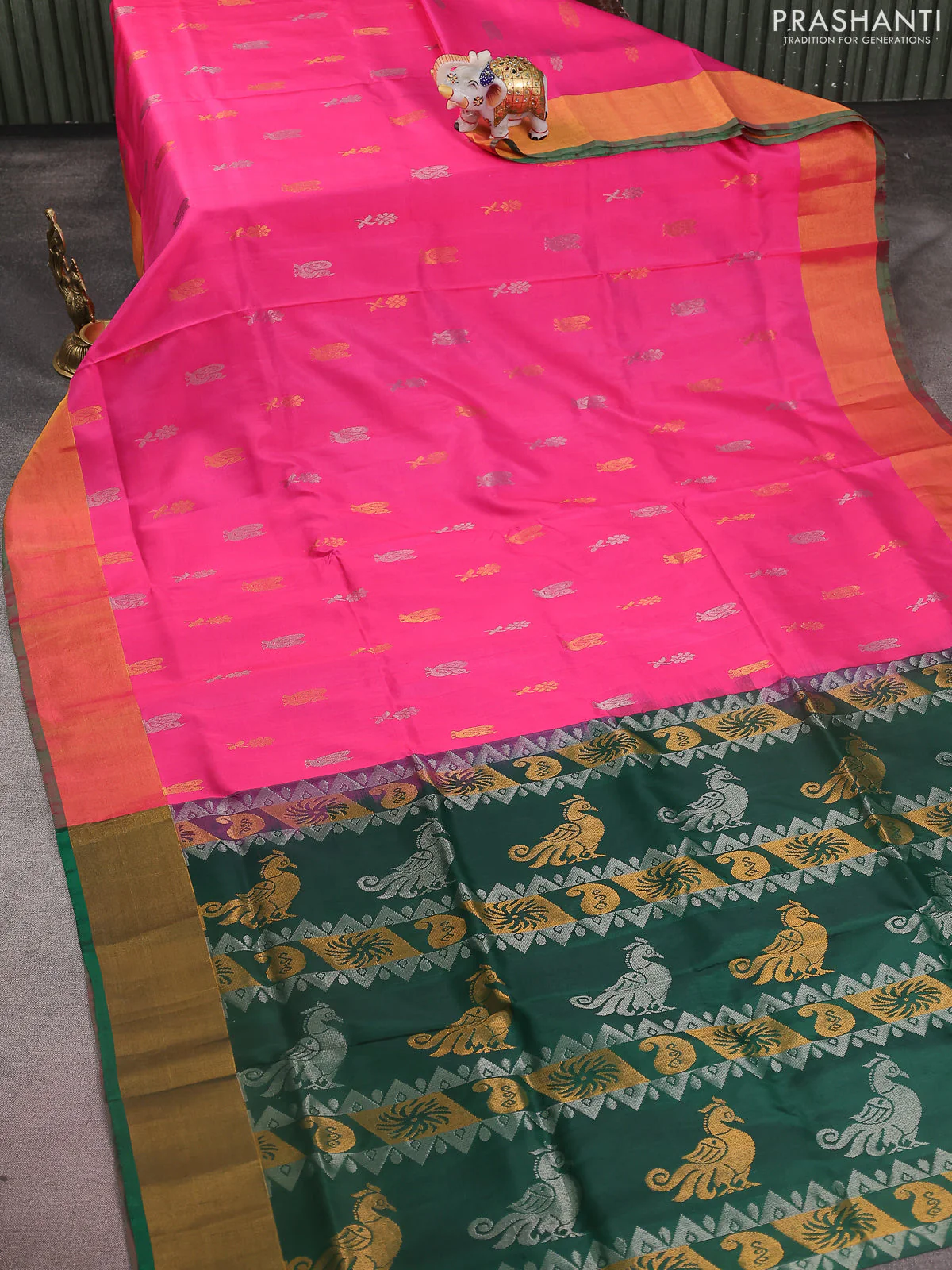 Pure uppada silk saree pink and green with silver & gold zari woven buttas and zari woven border - Image 2