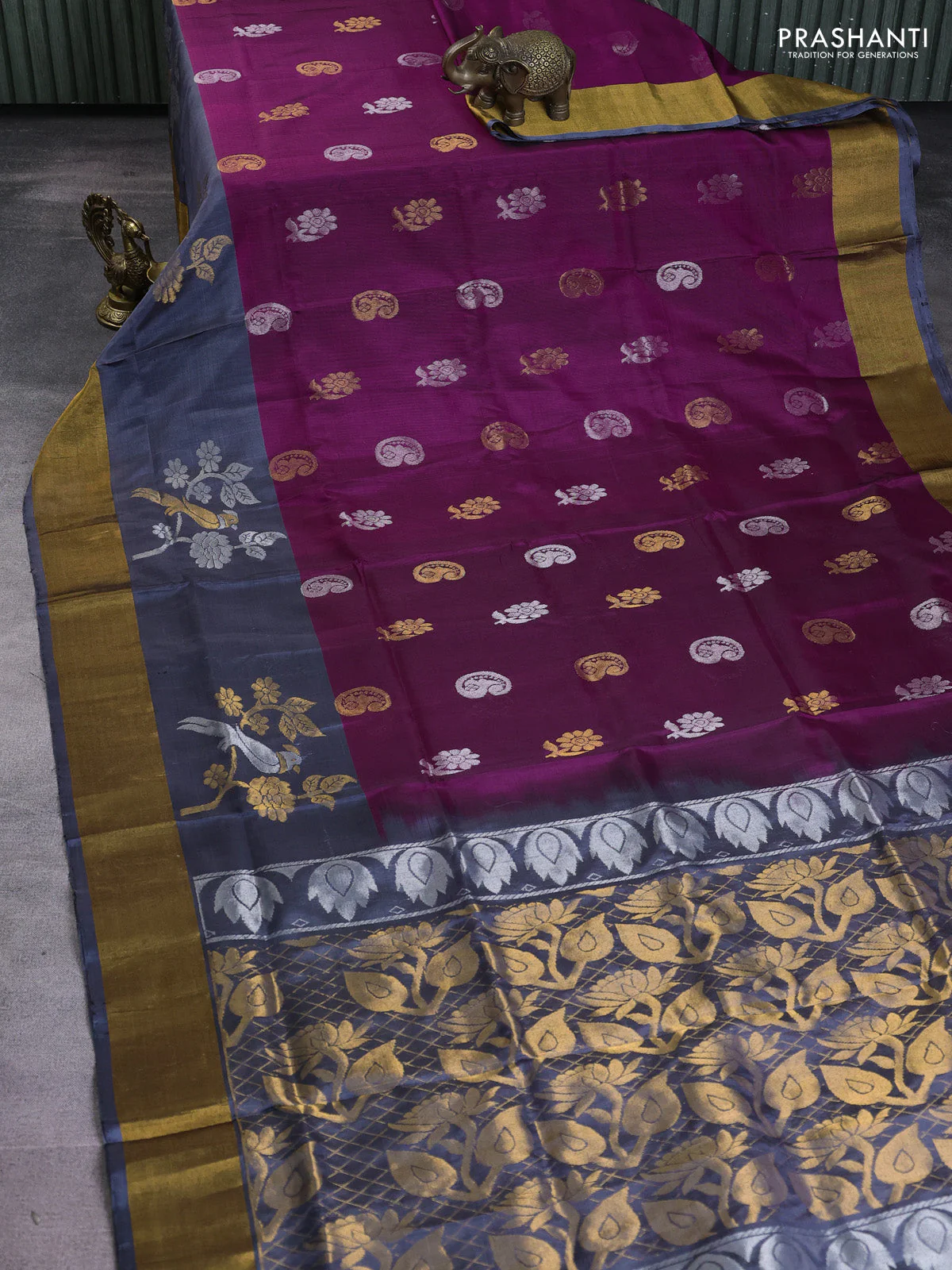 Pure uppada silk saree purple and grey with silver & gold zari woven buttas and zari woven border - Image 2
