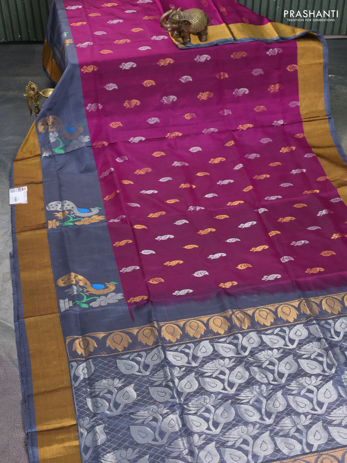 Pure uppada silk saree purple and grey with silver & gold zari woven buttas and zari woven peacock design butta border - Image 2