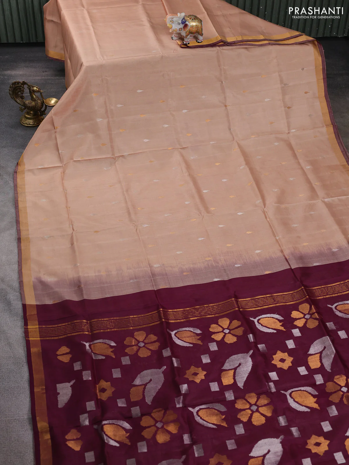 Pure uppada silk saree sandal and wine shade with silver & gold zari woven thilak buttas and jamdhani design pallu - Image 2