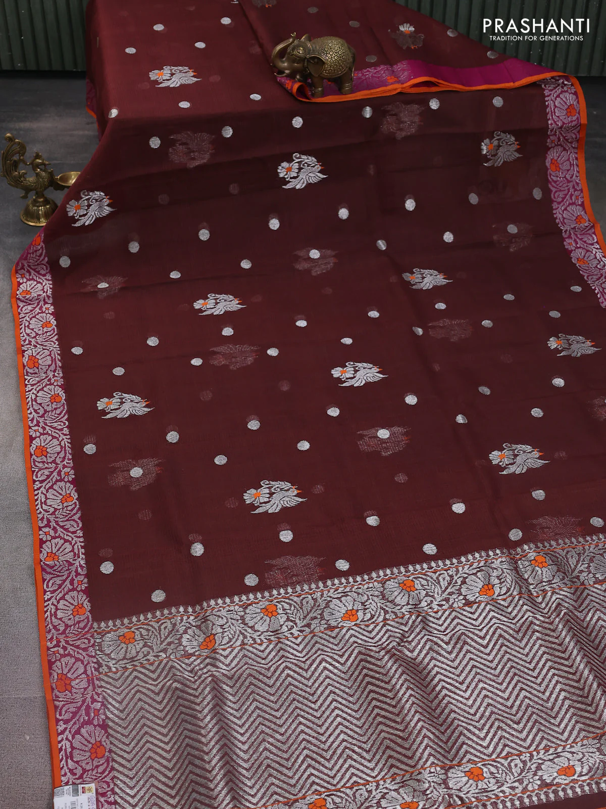 Pure zari kota silk saree brown and orange with silver zari woven buttas and floral design silver zari woven border - Image 2