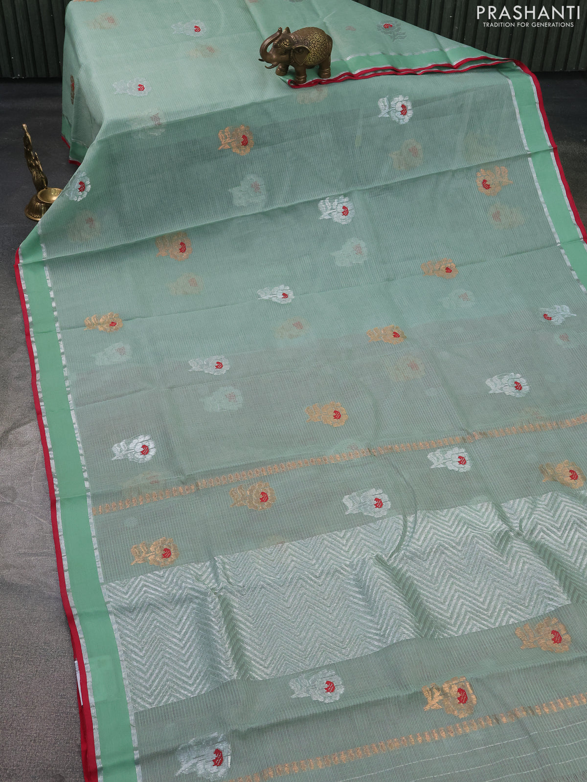 Pure zari kota silk saree pastel green and maroon with thread & silver zari woven buttas and rettapet silver zari woven border - Image 2