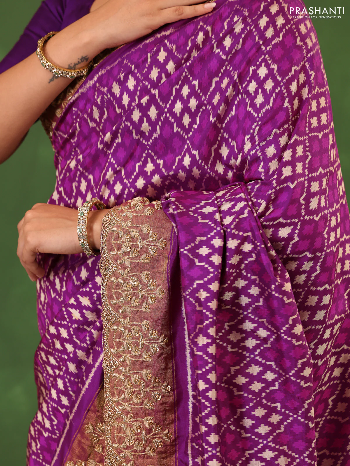 Purple Pochampally Silk Saree With Border Embroidery - Image 2