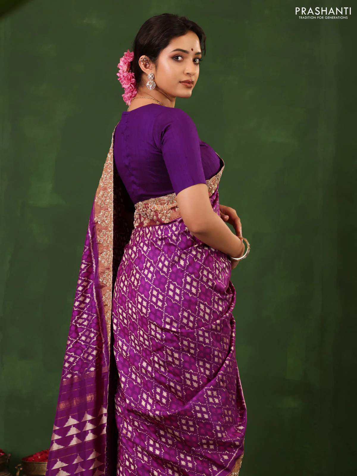 Purple Pochampally Silk Saree With Border Embroidery - Image 4