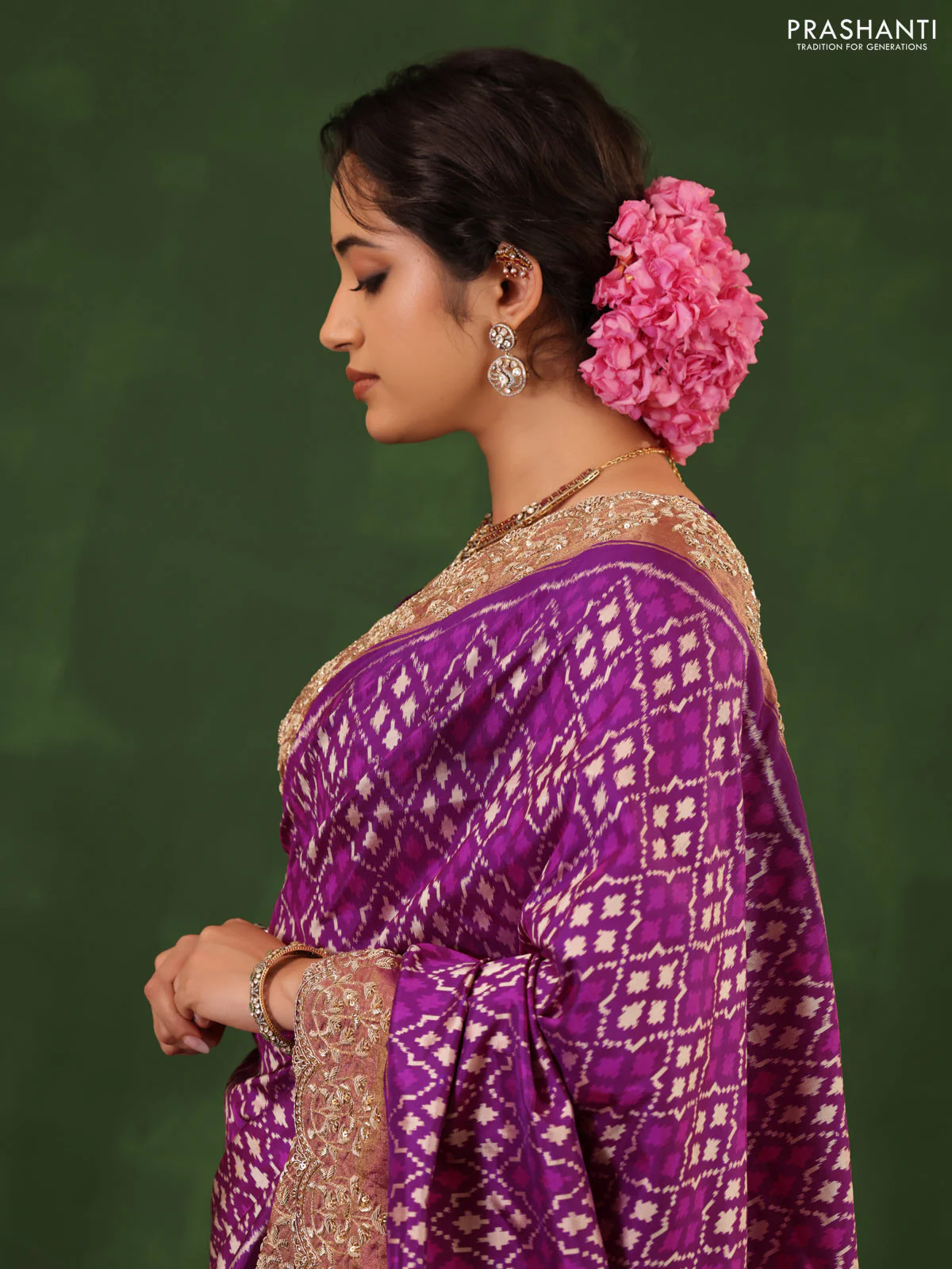 Purple Pochampally Silk Saree With Border Embroidery - Image 5