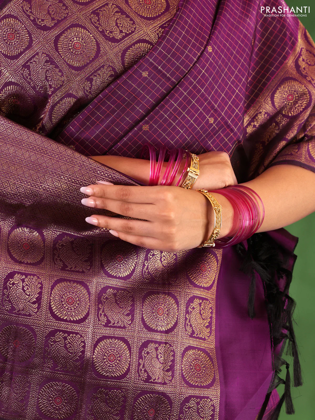 Purple Pure Kanchipuram Silk Saree With Allover Zari Checked Pattern - Image 3