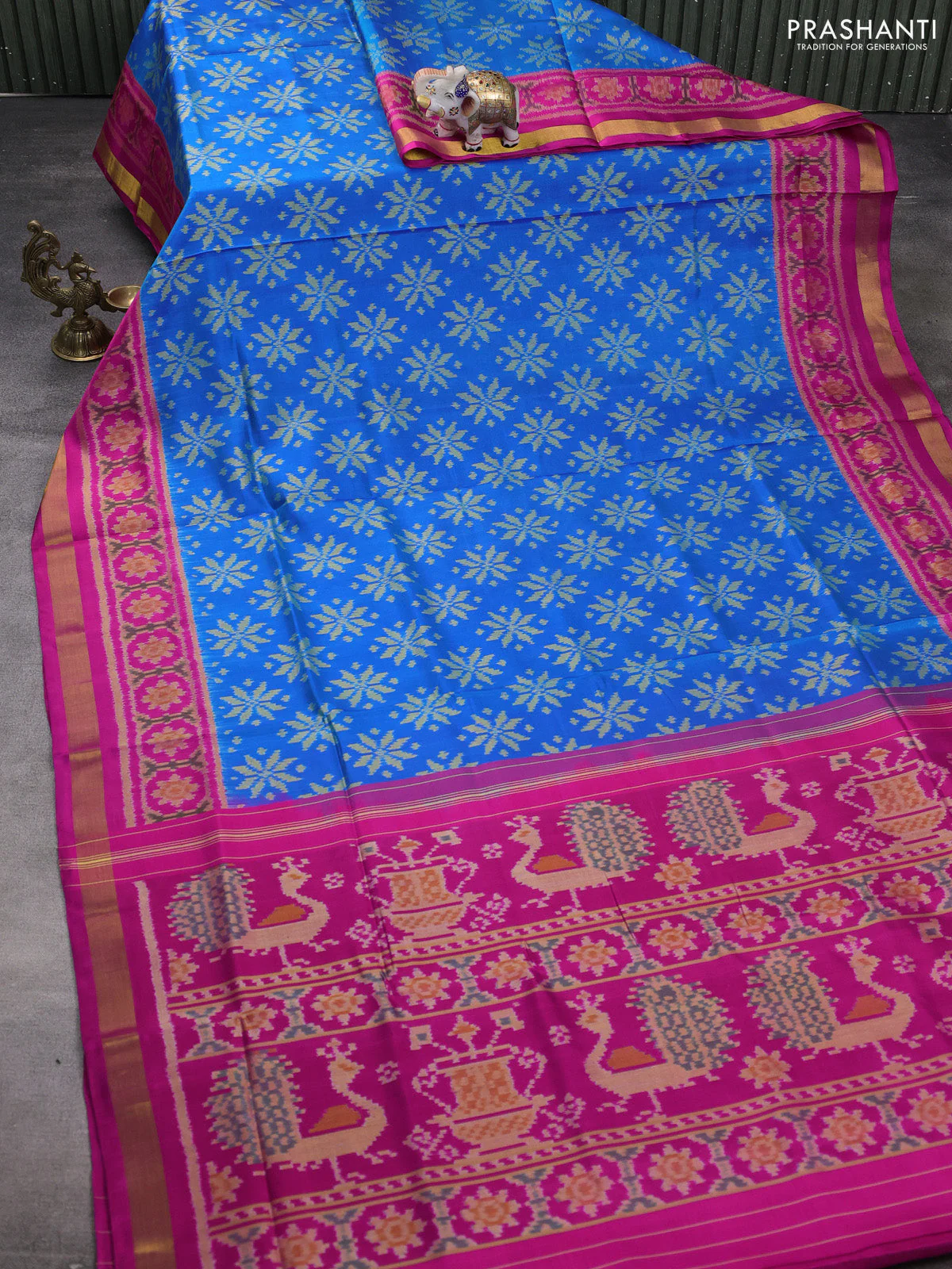 Rajkot patola silk saree cs blue and pink with alllover ikat woven buttas and ikat zari woven border - Image 2