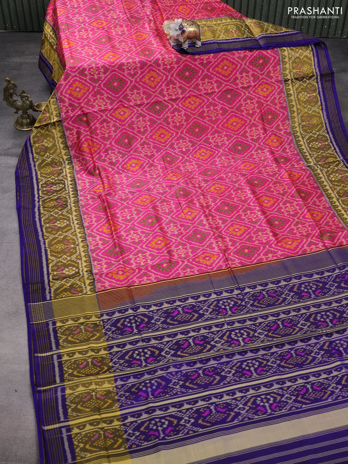 Rajkot patola silk saree pink and blue with allover ikat weaves and ikat woven border - Image 2