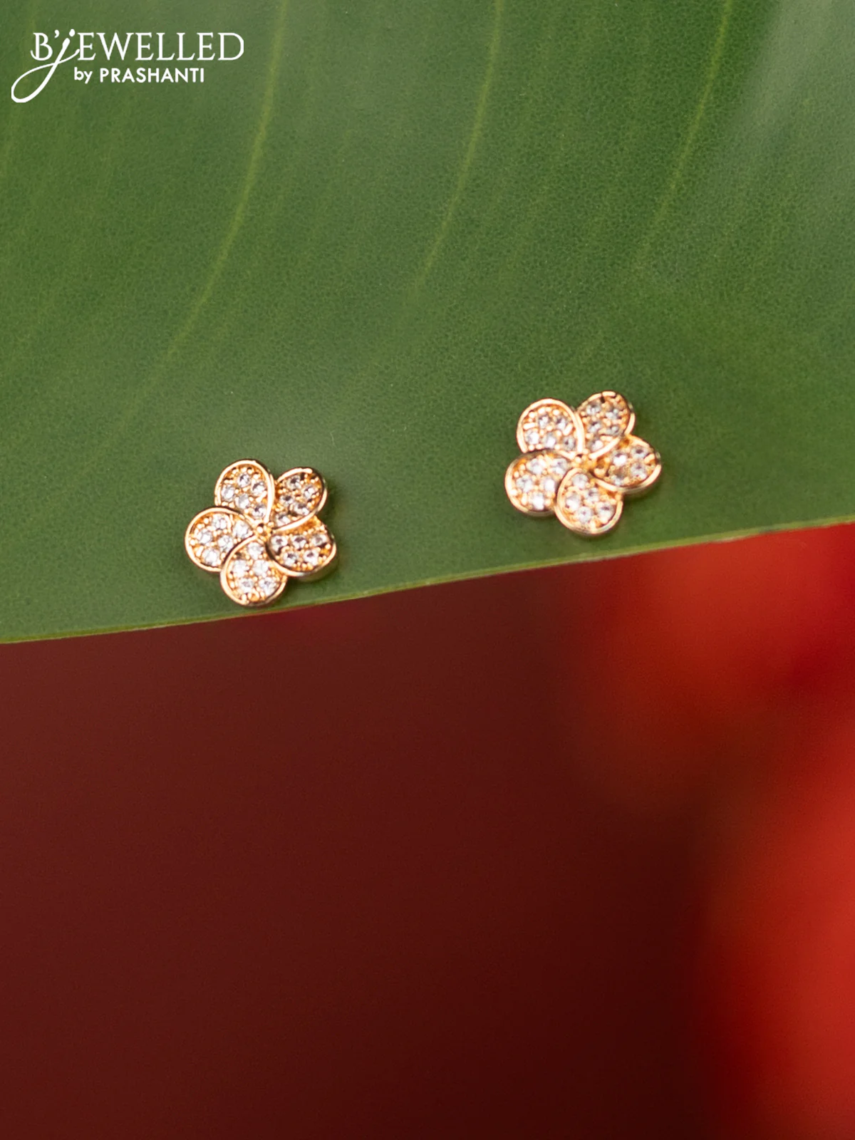 Rose gold earring with cz stones