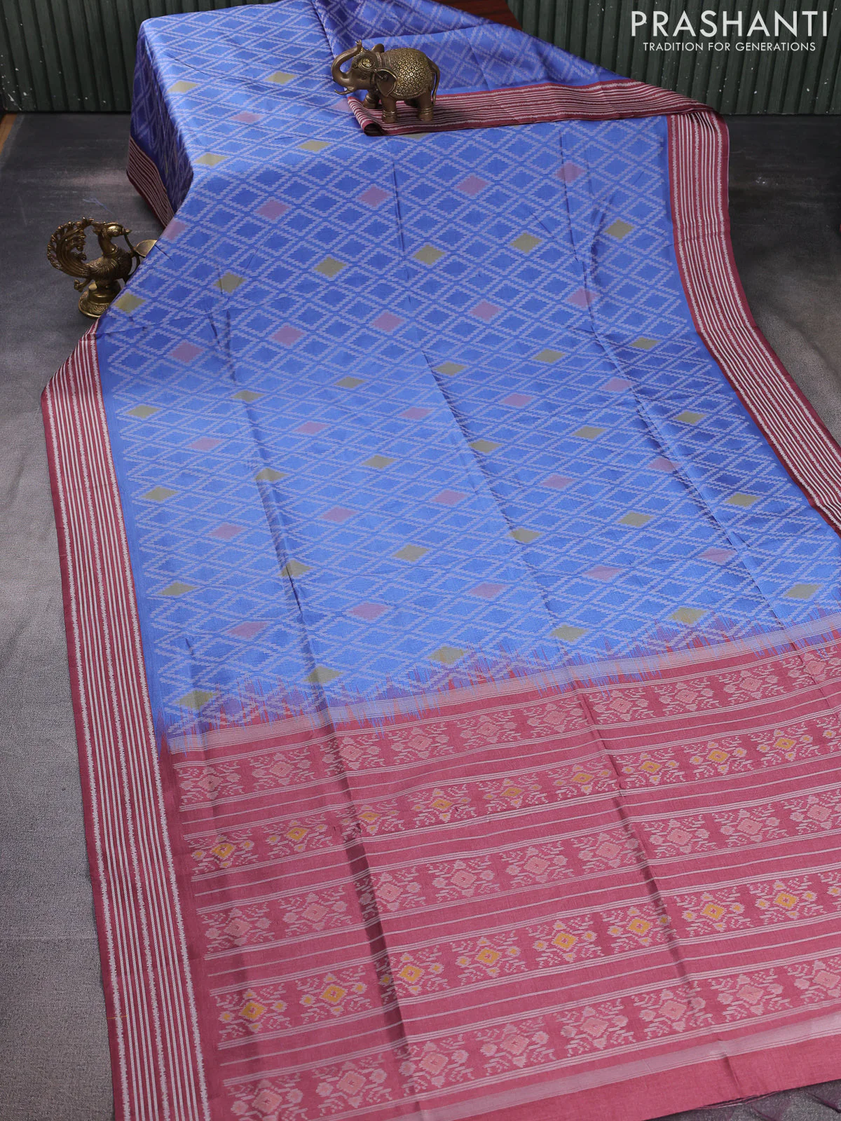 Sambalpuri semi silk saree blue and maroon shade with allover ikat weaves and thread woven border - Image 2