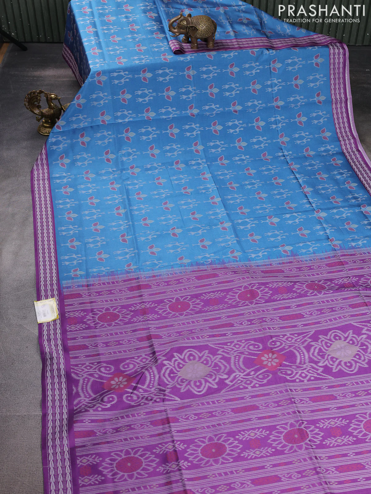 Sambalpuri semi silk saree cs blue and purple with allover ikat weaves and thread woven border - Image 2
