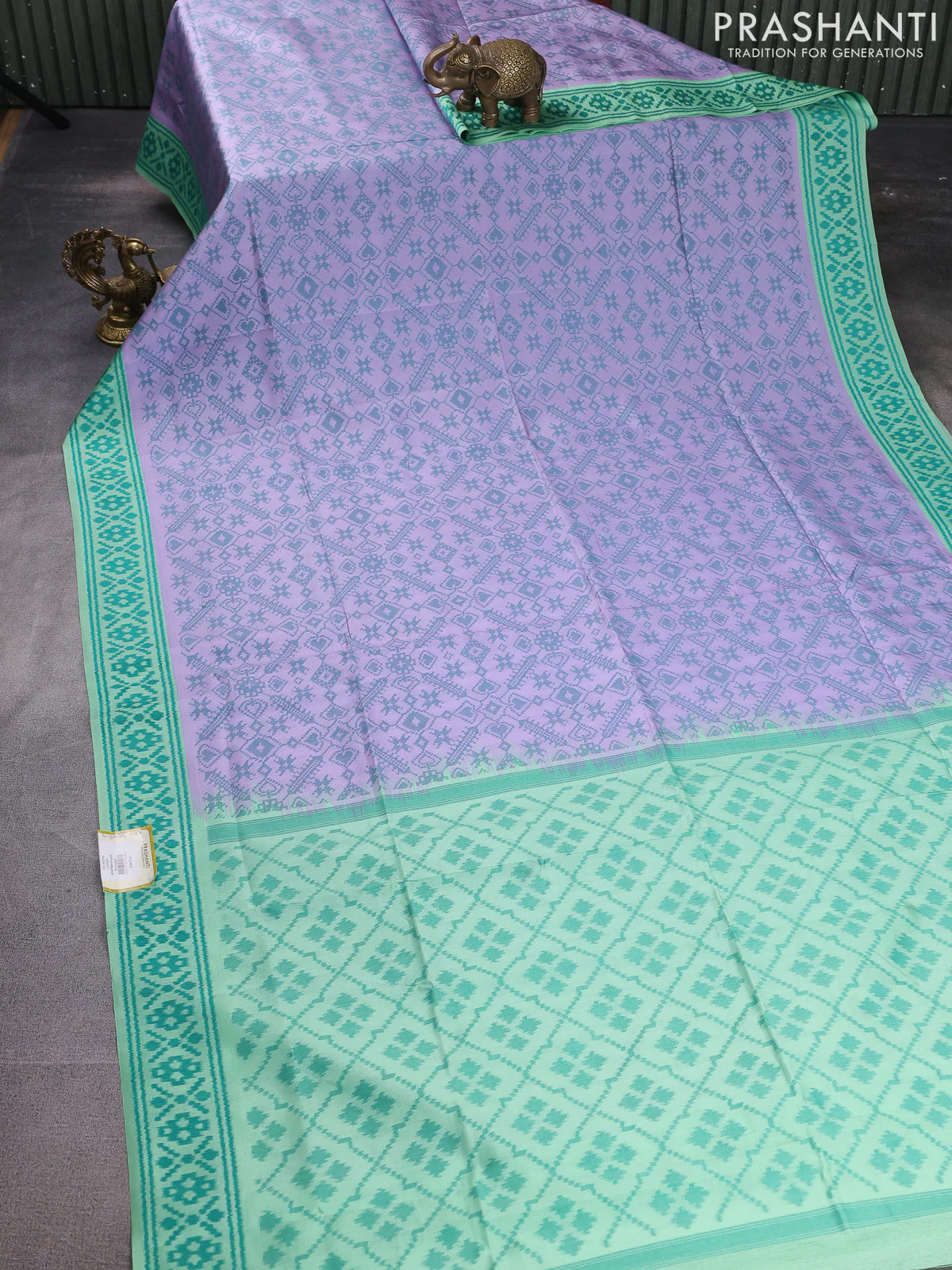 Sambalpuri semi silk saree lavender and green shade with allover ikat weaves and thread woven border - Image 2