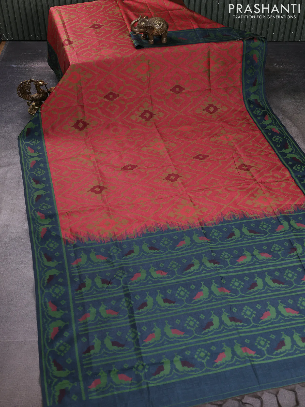 Sambalpuri semi silk saree red shade and elephant grey with allover ikat weaves and thread woven border - Image 2