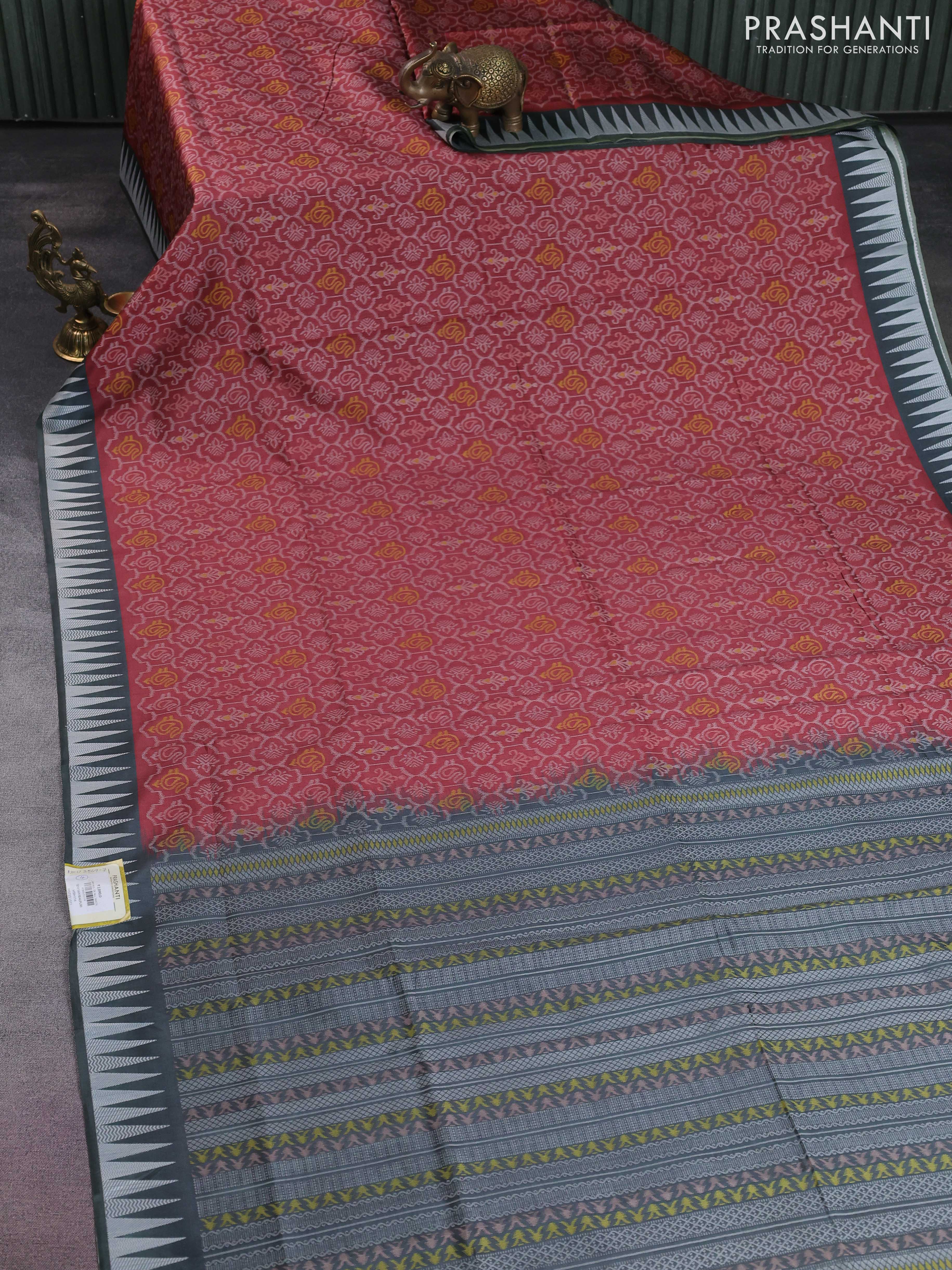 Sambalpuri semi silk saree rust shade and greyish green with allover ikat weaves and thread woven border - Image 2